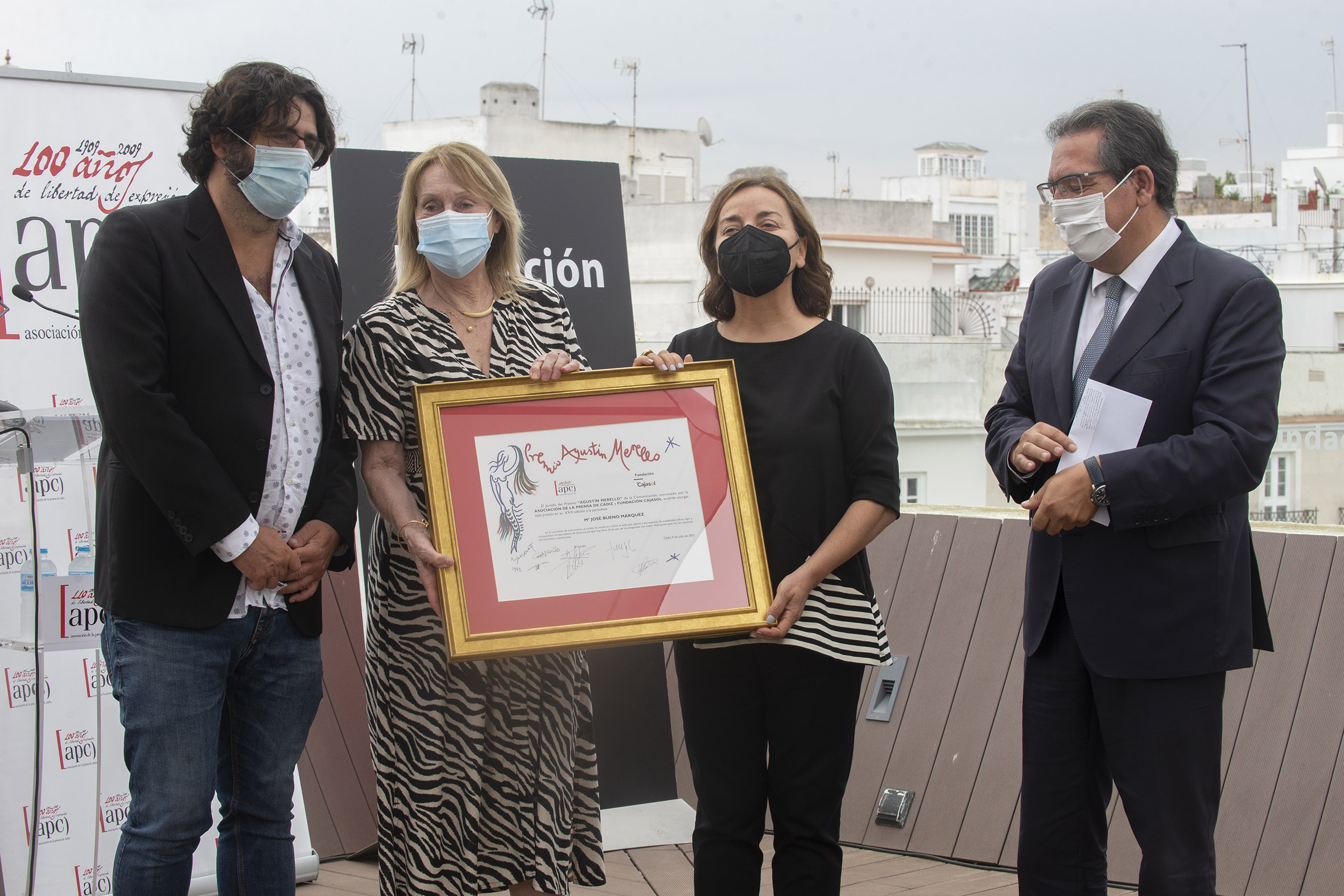 Pepa Bueno recibe el XXX Premio Agustín Merello reivindicando el periodismo ejercido con fineza, inteligencia y respeto