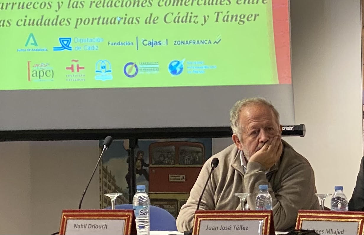 La APC y la Fundación Cajasol conceden el XXXIV premio Agustín Merello al escritor, poeta y periodista Juan José Téllez