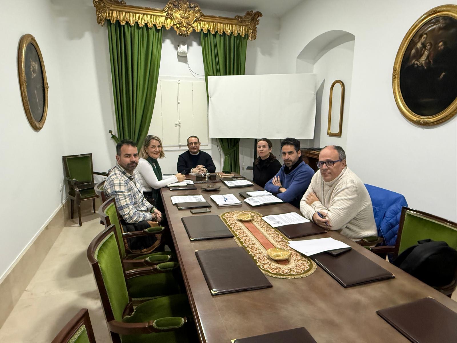 La APC y el Cabildo acuerdan un protocolo para facilitar el trabajo de los medios en la Catedral durante la Semana Santa